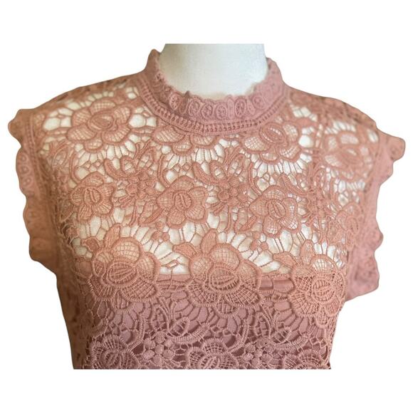 NANETTE Nanette Lepore Sleeveless Pink Lace Blouse Size Medium - Picture 2 of 6